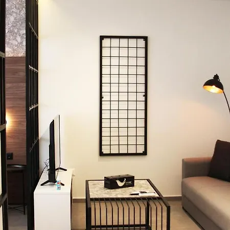 K58 Luxury Monastiraki Metro Station Acropolis Jacuzzi Apartment