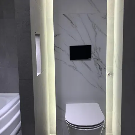 K58 Luxury Monastiraki Metro Station Acropolis Jacuzzi Athens
